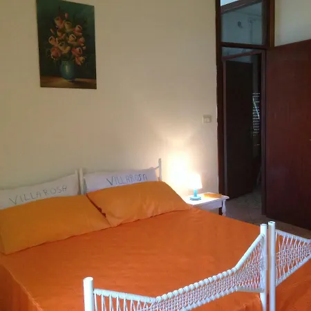 Oda ve Kahvaltı Rosa